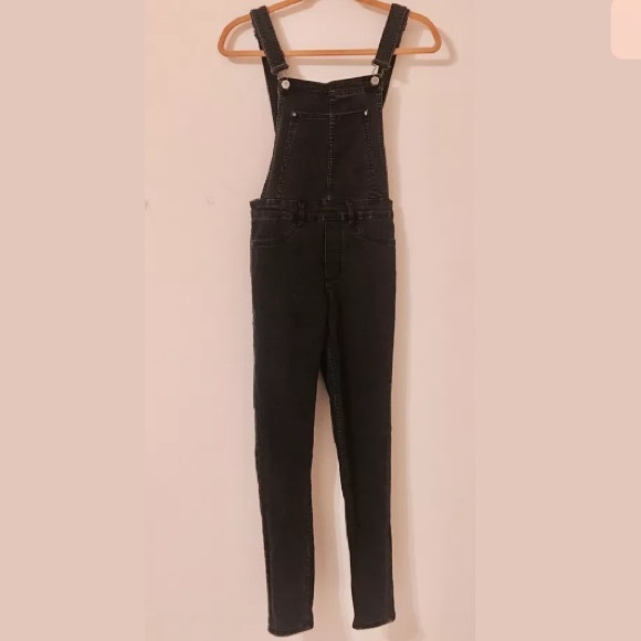 h&m overalls black